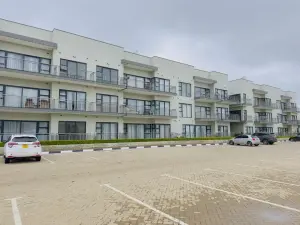 Flat/Apartment to Rent in Borrowdale West