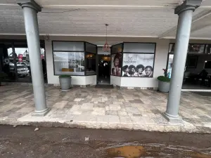 Other Commercial to Rent in Newlands