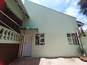 Cottage/Garden Flat to Rent