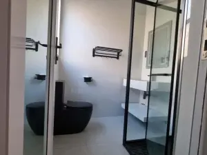 Flat/Apartment to Rent in Borrowdale