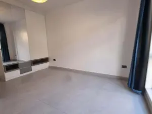 Flat/Apartment to Rent in Borrowdale