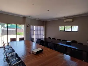 Office to Rent in Avondale