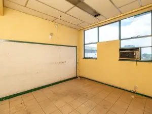 Office to Rent in Graniteside