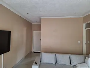 Townhouse/Cluster to Rent in Greendale North