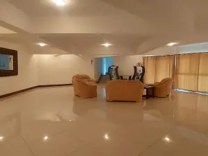 House to Rent in Glen Lorne