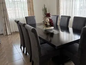 4 Bedroom House to Rent in Avondale West