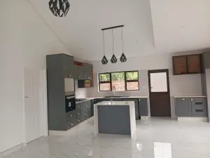 Townhouse/Cluster to Rent in Highlands