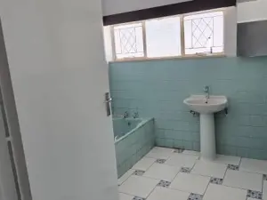 3 Bedroom House to Rent in Eastlea