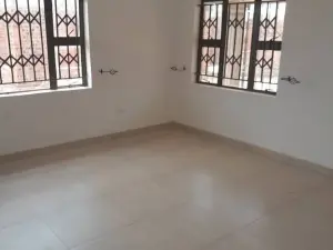 Townhouse/Cluster to Rent in Sandton Park