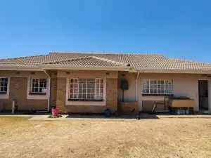 Townhouse/Cluster to Rent in Waterfalls