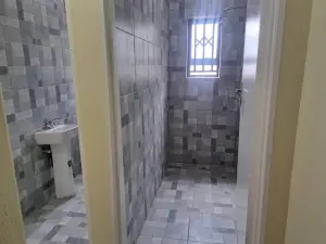 1 Bedroom Cottage/Garden Flat to Rent in Emerald Hill