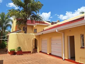 Townhouse/Cluster to Rent in Avondale