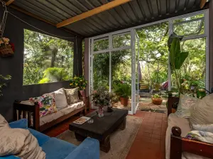 4 Bedroom House to Rent in Glen Lorne