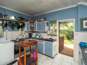 4 Bedroom House to Rent in Glen Lorne