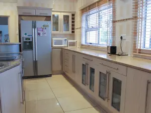 Townhouse/Cluster to Rent in Helensvale