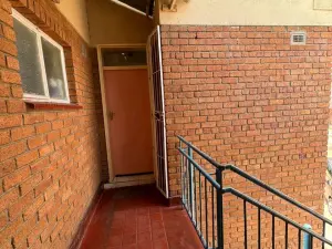 Flat/Apartment to Rent in Zimre Park