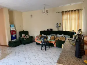 Flat/Apartment to Rent in Zimre Park