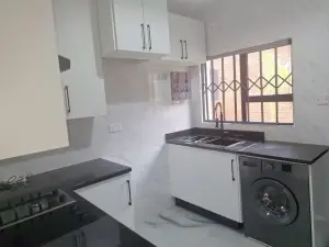 Townhouse/Cluster to Rent in Greendale