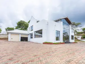 Townhouse/Cluster for Sale