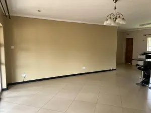 Townhouse/Cluster to Rent in Highlands