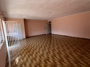 Townhouse/Cluster to Rent in Bluff Hill