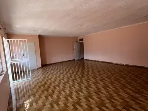 Townhouse/Cluster to Rent in Bluff Hill