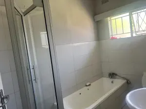 3 Bedroom House to Rent in Mabelreign