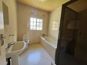 Flat/Apartment to Rent in Greendale North