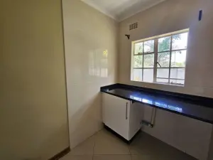 Flat/Apartment to Rent in Greendale North