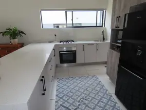 Townhouse/Cluster to Rent in Greendale