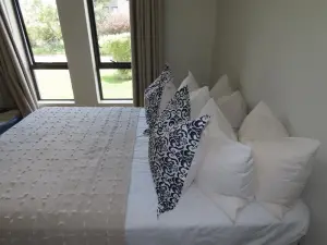 Townhouse/Cluster to Rent in Greendale