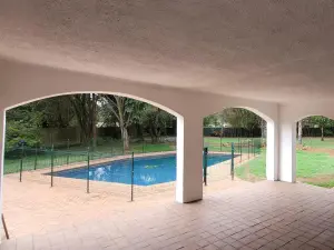 4 Bedroom House to Rent in Highlands