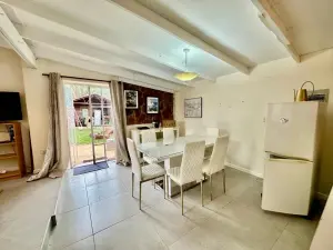 1 Bedroom Cottage/Garden Flat to Rent in Rolf Valley