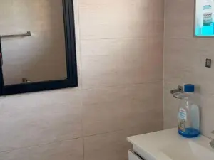 Flat/Apartment to Rent in Avondale