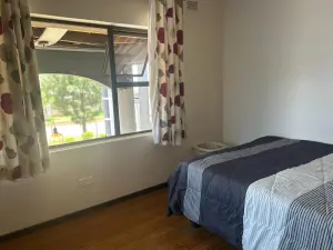 3 Bedroom House to Rent in Mount Pleasant Heights