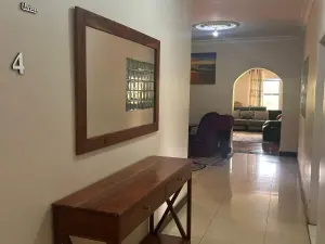 3 Bedroom House to Rent in Mount Pleasant Heights