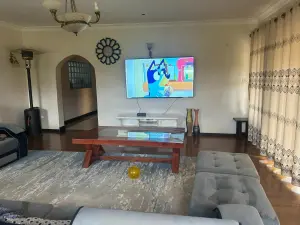 3 Bedroom House to Rent in Mount Pleasant Heights