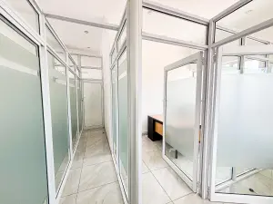 Office to Rent in Mount Pleasant