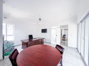 Office to Rent in Mount Pleasant