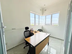 Office to Rent in Mount Pleasant