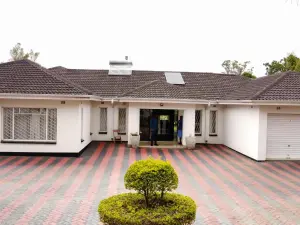 4 Bedroom House to Rent in Highlands