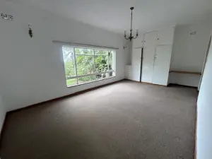 5 Bedroom House to Rent in Mandara