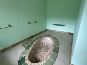 5 Bedroom House to Rent in Mandara