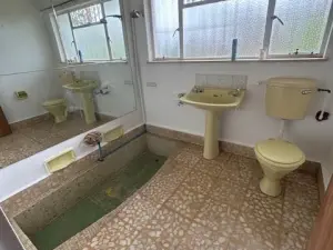 5 Bedroom House to Rent in Mandara