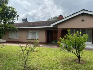 4 Bedroom House to Rent in Greendale