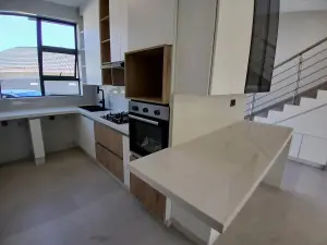 Flat/Apartment to Rent in Borrowdale