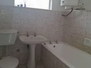 Flat/Apartment to Rent in Avenues