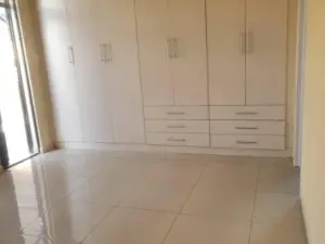 Townhouse/Cluster to Rent in Greendale