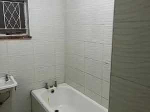 3 Bedroom House to Rent in Greencroft