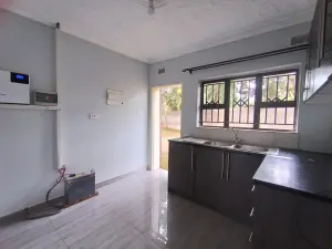 3 Bedroom Cottage/Garden Flat to Rent in Marlborough